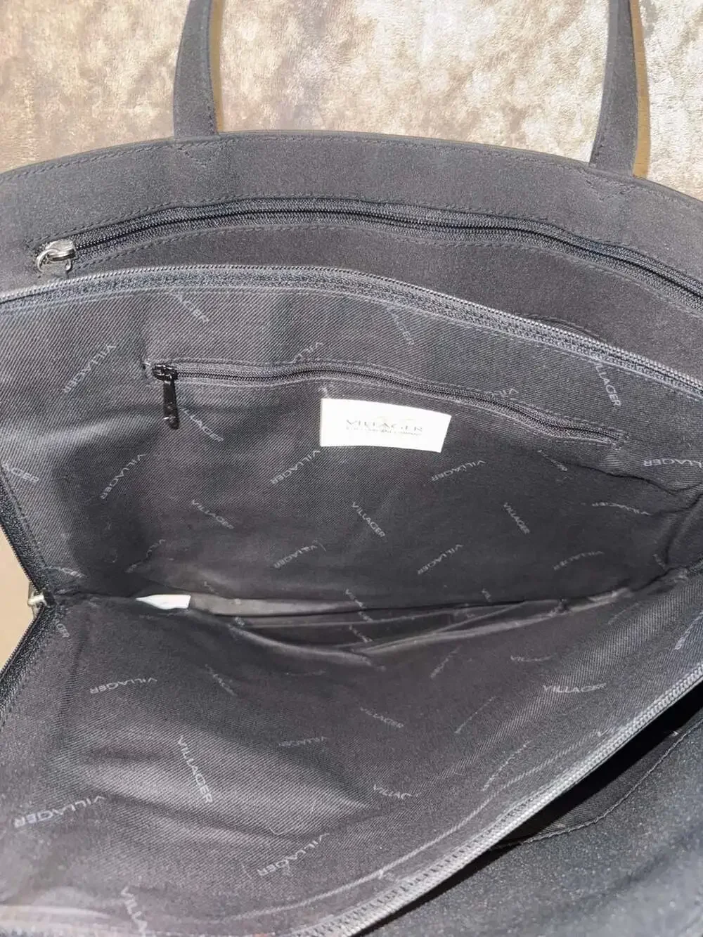 Villager A Liz Claiborne Company Black Structured Laptop Briefcase Tote